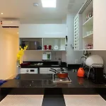 Apto Copacabana 200 Da Praia - Suite + Lava&Seca