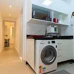 Apto Copacabana 200 Da Praia - Suite + Lava&Seca